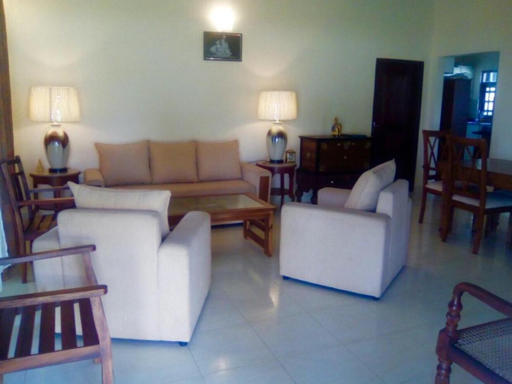 Nalendra Villa - Oceanfront Hikkaduwa Extérieur photo